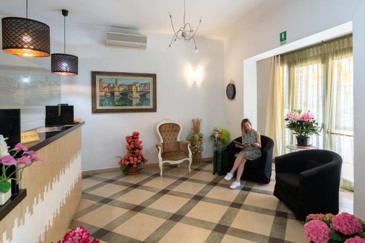 Hotel Bruna Martinsicuro Zewnętrze zdjęcie